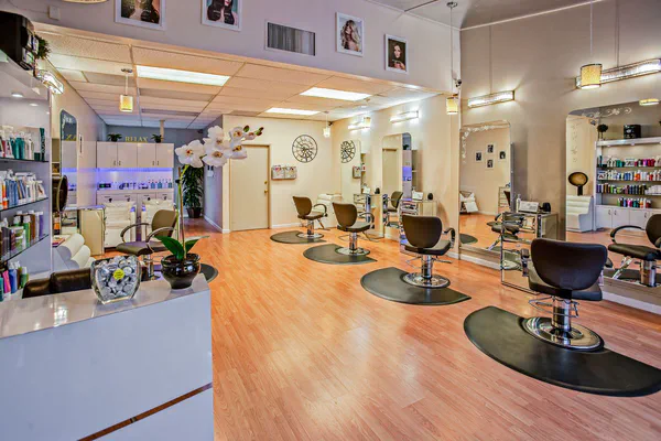 AI Agents for Hair, Beauty & Wellness