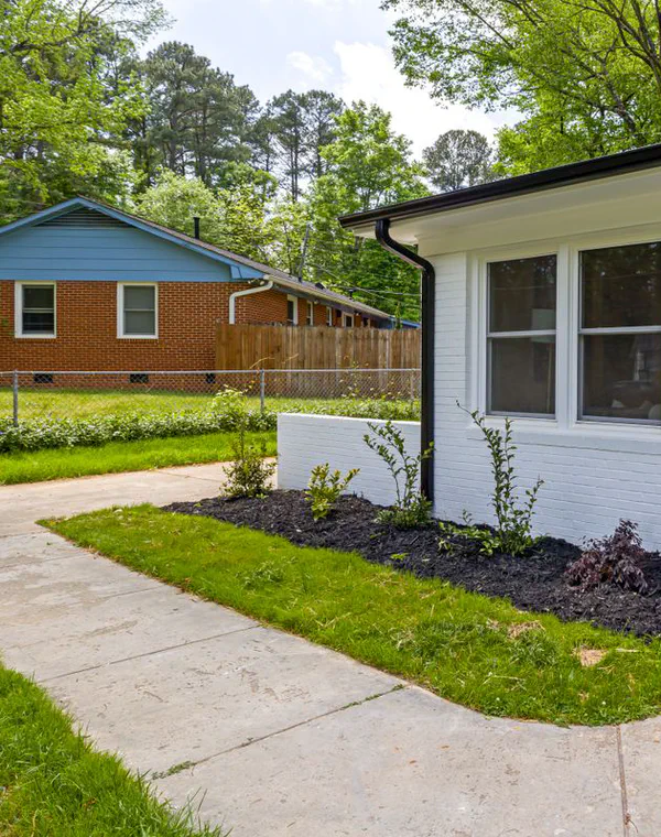 AI SEO Content Writer for Custom Home Builders