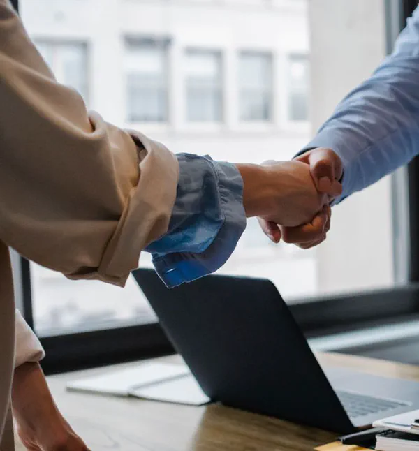 AI SEO Content Writer for Insurance Brokers