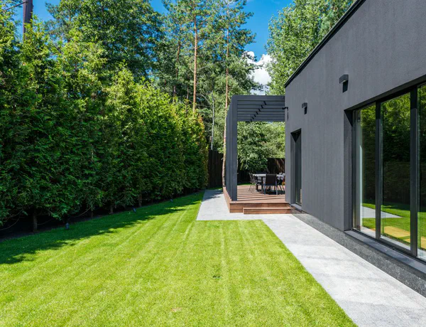 AI Receptionist for Landscapers